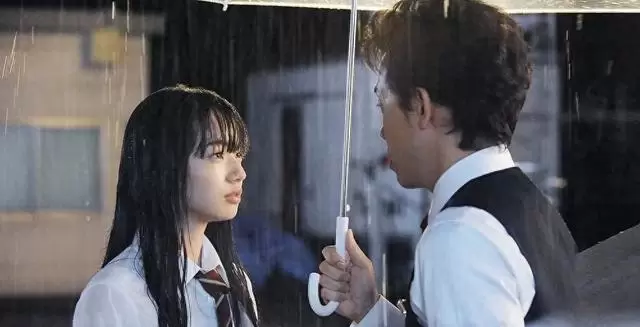 《恋如雨止》《花束般的恋爱》等五部日本电影豆瓣评分及主题梳理 | 情报图