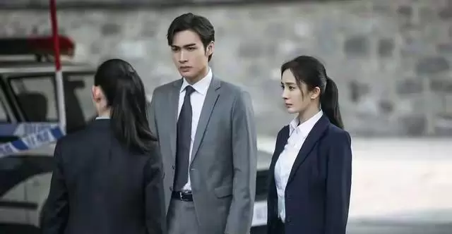 《暴风眼》以DS矿石代称稀土展开反谍叙事 | 现场图